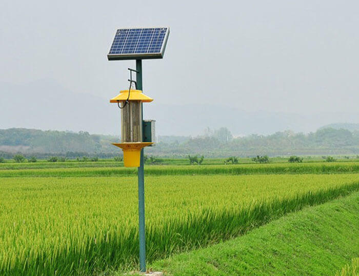 大功率太阳能户外杀虫灯，环保、高效、安全的驱虫利器